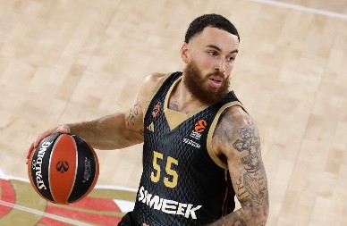 OBJAVA O KOJOJ ĆE SE PRIČATI Majk Džejms se emotivno oprostio od Saše Obradovića