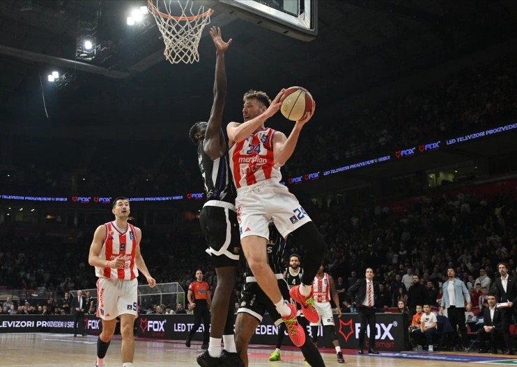 STRAŠAN DERBI U ARENI Evo kako izgleda tabela ABA lige posle pobede Zvezde u trileru