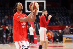 NA MALOM KALEMEGDANU SE NIJE PROSLAVIO Prošle sezone nosio dres Zvezde, a sada je stigao u Milano da "ugasi požar"