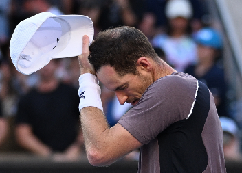 BIO SI MI NAJVERNIJI PRIJATELJ Endi Marej postao novi Đokovićev trener, pa se suočio sa ogromnim gubitkom