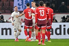 GRANITOVA SRAMOTA Živković dobio udarac u lice, provokator Džaka se odmah umešao (FOTO+VIDEO)