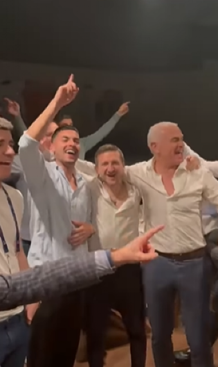 ZAVIRITE NA ZVEZDINO SLAVLJE Terzić i Marin pali u trans, ovakve ih nikad niste videli (FOTO)