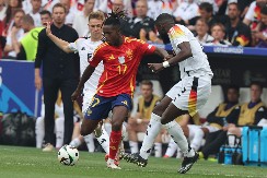 BOMBA NA POMOLU Bajern krade Barsi najveće pojačanje!?