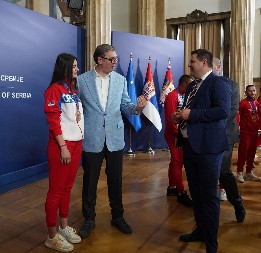 Borovčanin: Moralna obaveza sportista je da budu uz Vučića!