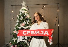 PERIŠIĆEVA NE ŽIVI OD STARE SLAVE Olimpijska vicešampionka RADI KOD TATE - "Pisala sam Deda mrazu, godine uspeha tek dolaze"