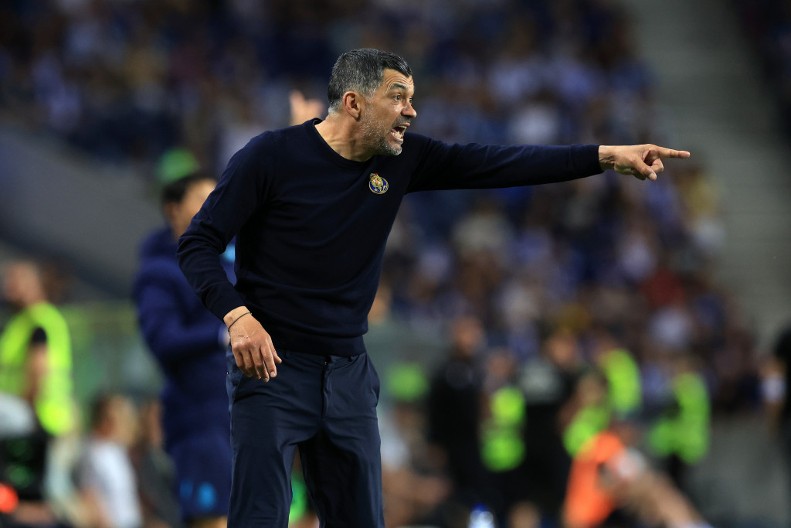 NEVEROVATNA IGRA SUDBINE Novi trener Milana će debitovati protiv svog sina!