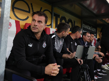 KOMŠIJE BRUJE Stanojević još nije seo na klupu novog tima, a već je spreman da ispiše istoriju