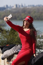 PREMA JEDNOM KLUBU IMA POSEBNE SIMPATIJE Evo za koga u Srbiji navija atraktivna rumunska teniserka Andrea Prisikarju (FOTO)