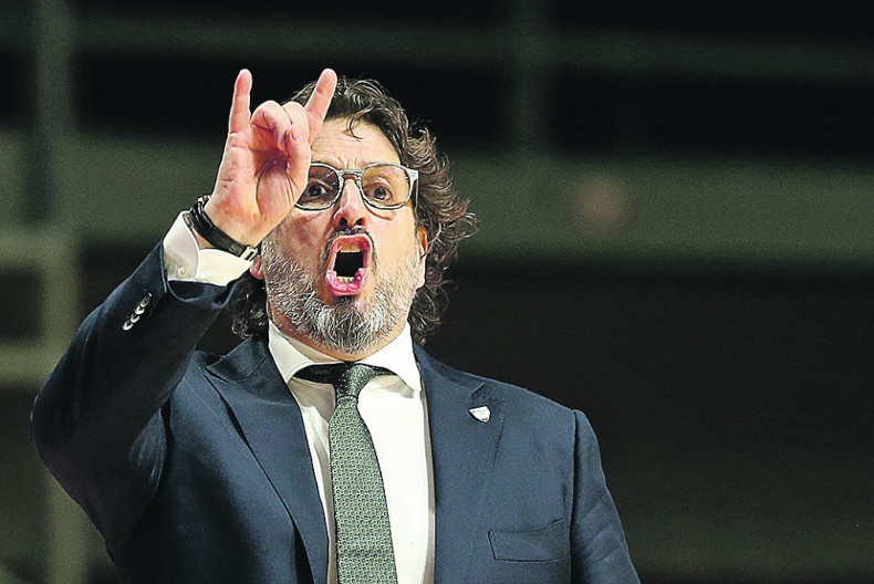 SRAM TE BILO Trinkijeri poludeo, pa na SRPSKOM urlao na Bugarina