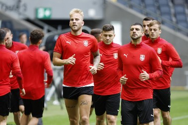 NEKADA U DRESU SRBIJE, SADA SE PRISEĆA ZVEZDE: Mnogo dugujem crveno-belima, sada ne bi ni pomislili da me prodaju za te pare