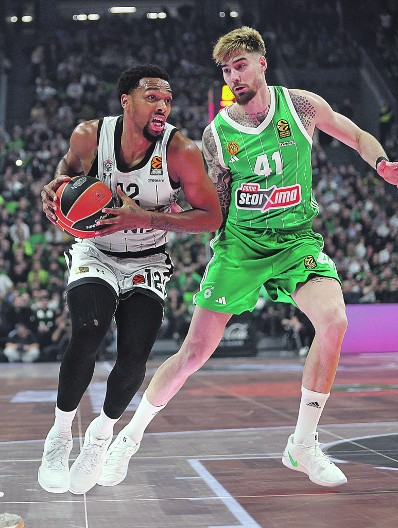 KAKO DO 17 POBEDA? „Parni valjak“ u rikvercu, plej-in sve dalje...