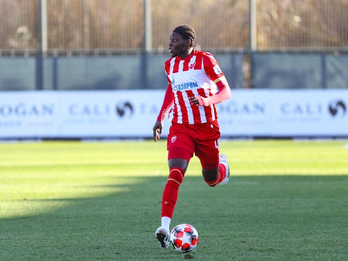 VELIKA DILEMA CRVENE ZVEZDE Šta raditi sa Ebenezer Ananom?