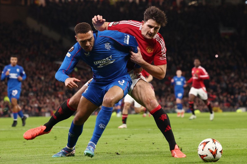 HLADAN TUŠ ZA AJAKS Ludo fudbalsko veče širom Evrope: Junajted u uzbudljivom finišu srušio Rendžers