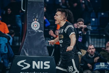 NOVI MILJENIK GROBARA POZIVA NA OPREZ Fokus, igraju odlično