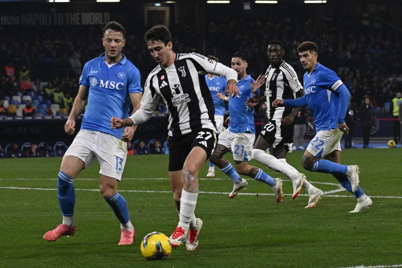 PROBLEM ZA "STARU DAMU" Vlahovićev Juventus oslabljen pred bitan meč u Ligi šampiona