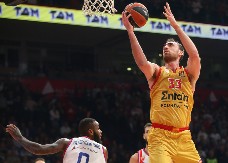 RUTINSKA POBEDA ATINJANA Olimpijakos prilično lako protiv Asvela