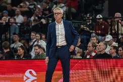 "SEČA" TRENERA SE NASTAVLJA Bajern uručio otkaz Gordonu Herbertu