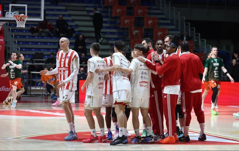 DA LI JE OVO RAZLOG ZA BRIGU Evo zašto dva važna igrača Zvezde ne igraju protiv Cedevita Olimpije