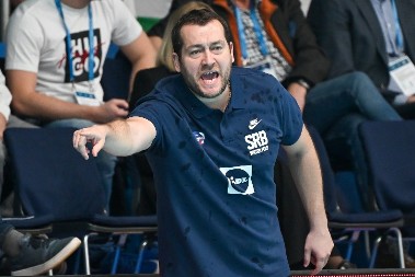 OPOMENA U PRAVI ČAS Vaterpolisti Srbije doživeli ubedljiv poraz