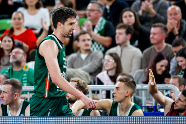 SLILI SE EVRI ZA KRAJ GODINE Cedevita Olimpija pustila igrača u jedan od najambicioznijih klubova Evrope