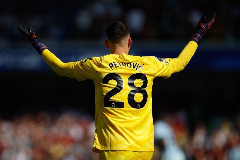 ŠTA OVO ZNAČI ZA PETROVIĆA? Bornmut doveo novog golmana