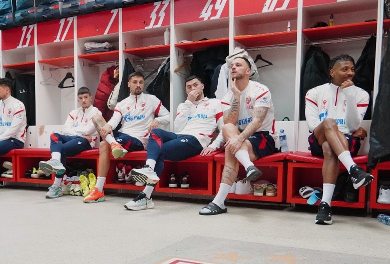 ŽESTOKA KRITIKA Zvezdan Terzić prozvao Nemanju Radonjića pred celom svlačionicom: To je nepoštovanje Zvezde