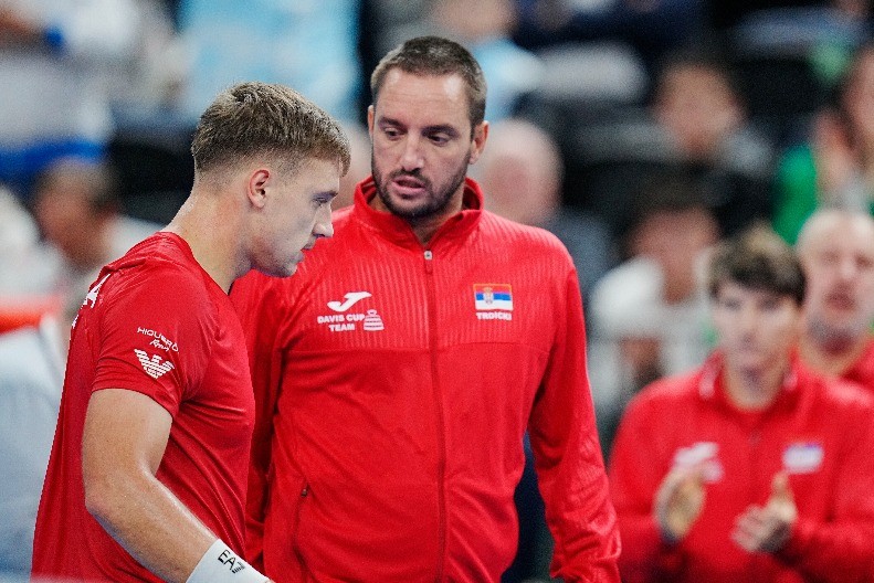 SRBIJA DESETKOVANA Troicki saopštio spisak, nema prvih zvezda reprezentacije