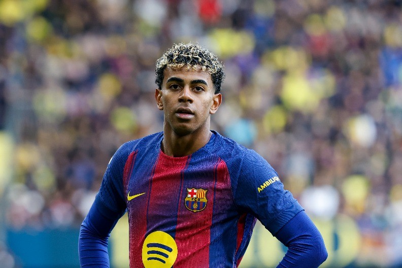 DA LI POSTOJI PROBLEM? Jamal zabrinuo navijače Barselone