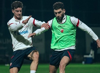 DA LI TIKNIZJAN OSTAJE U ZVEZDI? Agent levog beka ponovo govorio o njegovom statusu