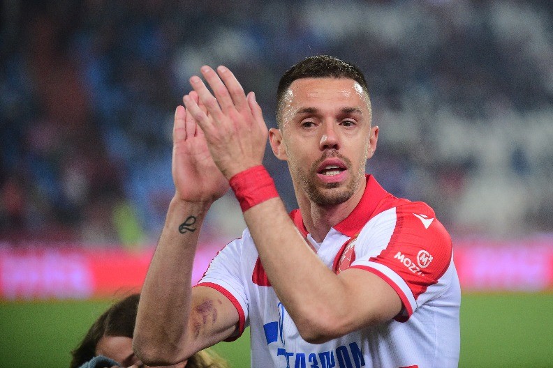 KRAJ PRE PLANIRANOG ROKA Rekorder Crvene zvezde raskinuo ugovor, sledi povratak u Srbiju