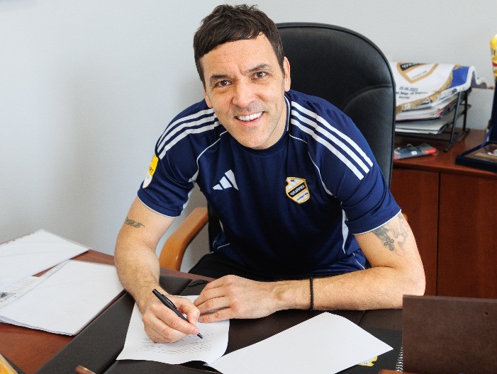 NOVA AVANTURA Vladimir Stojković napustio Radnički, ali ostao u Superligi