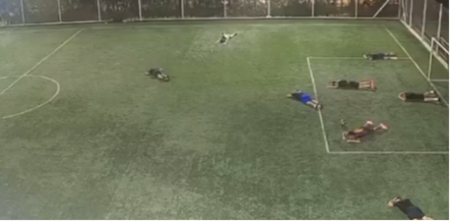 UZNEMIRUJUĆE Upali na fudbalsku utakmicu i sejali smrt (VIDEO)