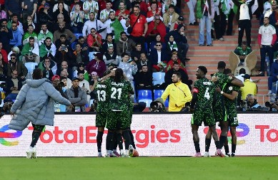 HEROJ OSIMEN Nigerija u polufinalu Afričkog kupa nacija