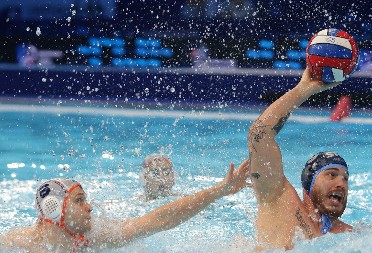 (NE)SPORNA VAR-ODLUKA Oglasila se Evropska federacija vodenih sportova zbog Srbije