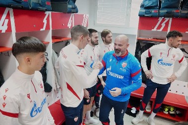STANKOVIĆ IZNEO VELIKU ŽELJU Novi trener želi da ovaj igrač ostane u Zvezdi, njega traže tri kluba