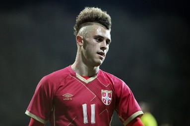 NEKADA SU ZVEZDA I PARTIZAN "RATOVALI" ZA NJEGA Bio je velika nada srpskog fudbala, zvali ga srpski "El Šaravi", a sada je pred povratkom u Evropu