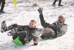 MALO FUDBALA, MALO ZABAVE Sokobanjska zima prija malim sportistima