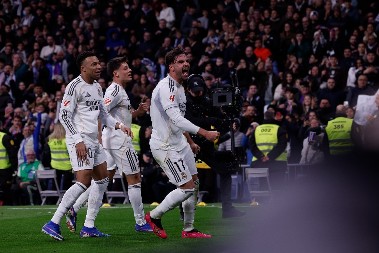 BEZ IKAKVIH PROBLEMA Real na "Bernabeu" rutinski protiv Levantea 