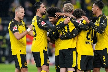 Dortmund umalo od gotovog napravio veresiju, Hofenhajm srušio Leverkuzen