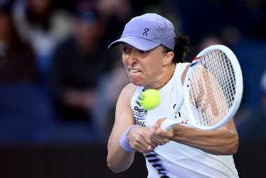 POLJAKINJA UBEDLJIVA Švjontek lako do trećeg kola Australijan opena