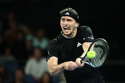 ZVEREV "KRVARI", ALI POBEĐUJE Nemac prošao u četvrto kolo Australijan opena