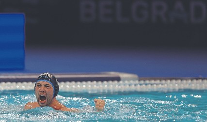 ZLATO ČEKA DELFINE Ima li koga da ne veruje?