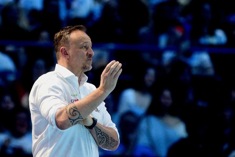 ŠMEKERSKI GEST Selektor Mađarske skinuo kapu Srbiji