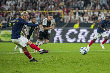 POSLE OVOGA NIŠTA VIŠE NEĆE BITI ISTO Čuveni Italijan ima predlog koji bi zauvek promenio fudbal