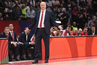 TOTALNI HAOS Bivši trener Zvezde jednom rečenicom napravio skandal u Grčkoj