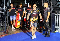 VASO BAKOČEVIĆ ZAVRŠIO KARIJERU Dobio ozbiljne batine pa poručio: Nema šanse više da glumim budalu (VIDEO)