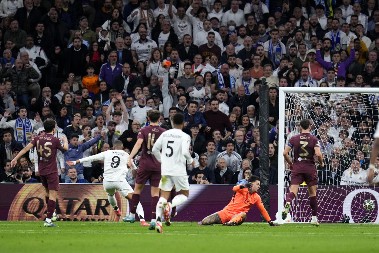 MBAPE SE PITA ZA SVE U MADRIDU Het-trik Francuza za eliminaciju Sitija, PSV izbacio Juventus, PSŽ brojao do sedam