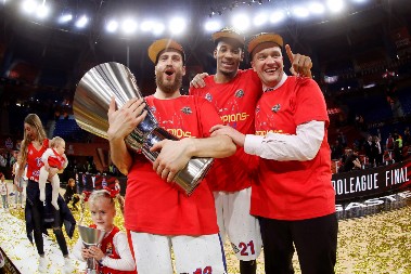 NJEMU DUGUJU MNOGO Slavni Rus otkrio ko mu je omiljeni Srbin