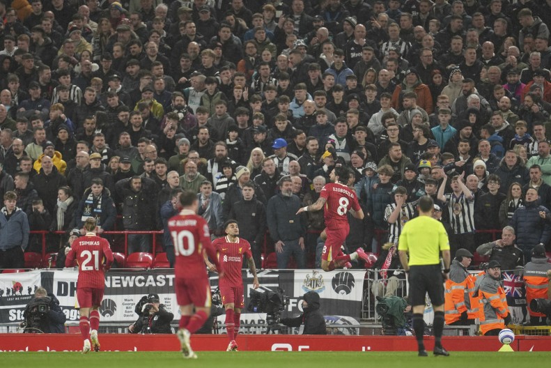 DOK OVAKU IGRAJU, NEMOGUĆE IH JE ZAUSTAVITI Liverpul preskočio još jednu prepreku do titule, Njukasl bez Isaka nije isti