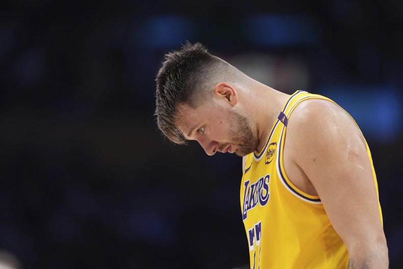 LUDE VESTI IZ NBA LIGE Dalas nije ni hteo da trejduje Dončića u Lejkerse?!